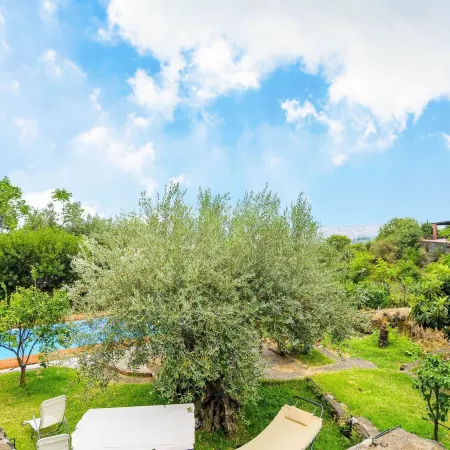 Villa with Pool and Panoramic Surroundings