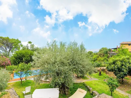 Villa with Pool and Panoramic Surroundings