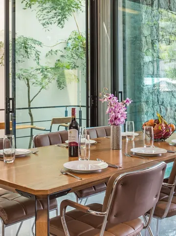 รูปภาพของวิลล่า จีนนีย์ 4 ห้องนอนวิวภูเขาเขียวชะอุ่มที่สวยงาม