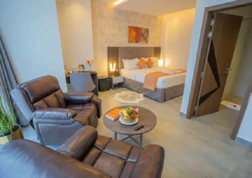 Baraka Tower Hotel Hotels near Sheria House