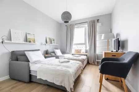 Targówek Rembrandta Отели рядом с достопримечательностью «Multioutlet Sp. z o.o.»