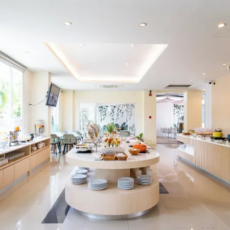 Phavina Hotel & Grand Boutique Rayong