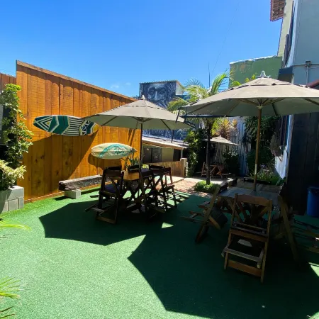 A Coroa Hostel & Suites
