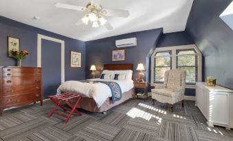 DeBary Inn