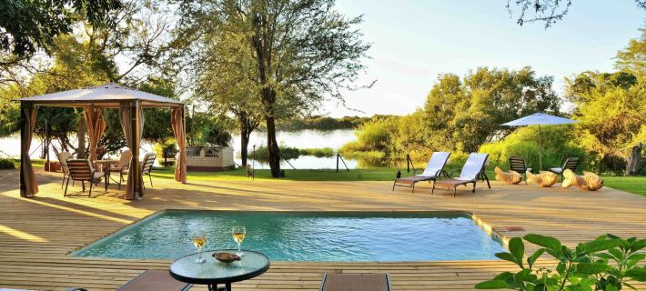 River View Lodge Отели в г. Чоб