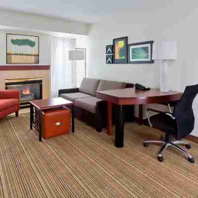 Residence Inn Canton Rooms