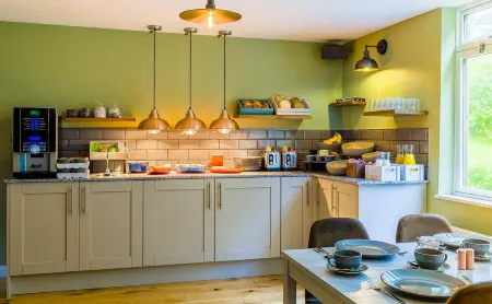 The Garden House Отели в г. Блэдон