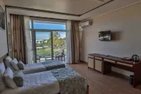 Menabe'l Hotels near Gare d’Antsirabe
