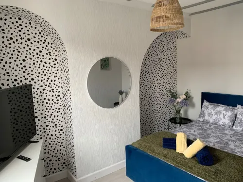 House of Cosy Dots Hotels in Northampton