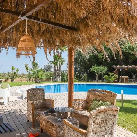 TD Trulli Bruco Large Pool for Family Fun
