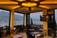 캐슬스 라이트 부틱 호텔