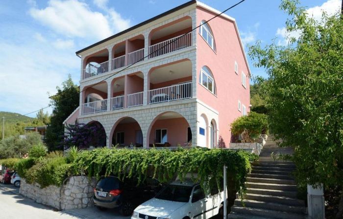 Apartments Žaknić