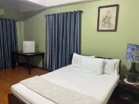 Kumjawjomkaew - 2-Star