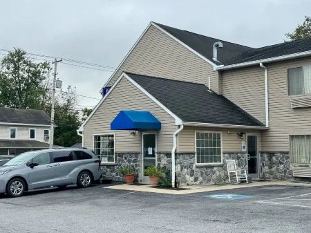 Passport Inn Отели в г. Интеркорс