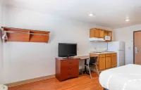Extended Stay America Select Suites - Omaha - Southwest