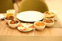 Hotel Sharda Residency - breakfast