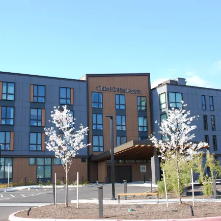 Cedartree Hotel Portland Hillsboro
