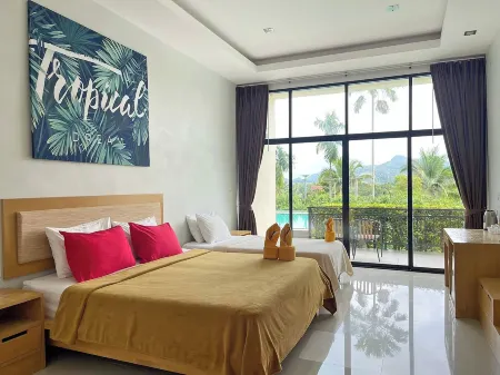 Takhun Mountain View