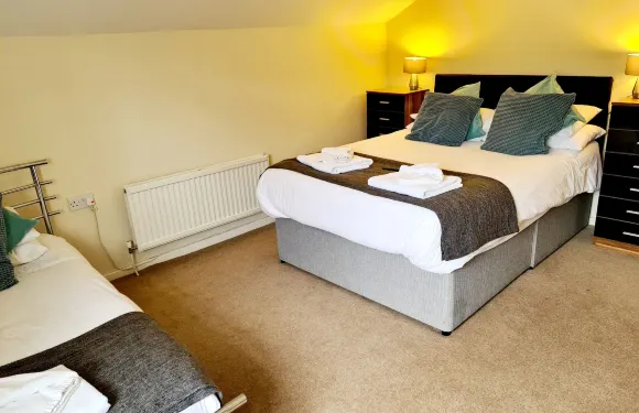 羔羊與旗幟旅館