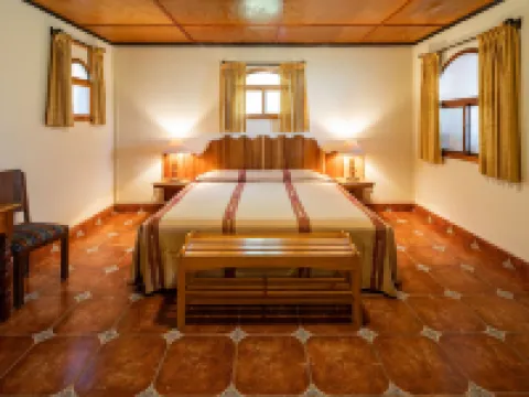Regis Hotel Spa Hoteles en Panajachel