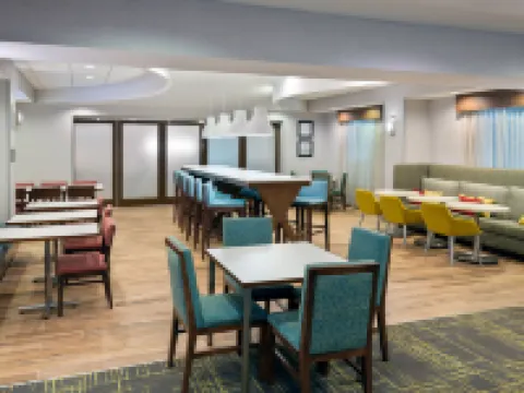 Hampton Inn Petersburg-Southpark Mall Hoteles en Colonial Heights