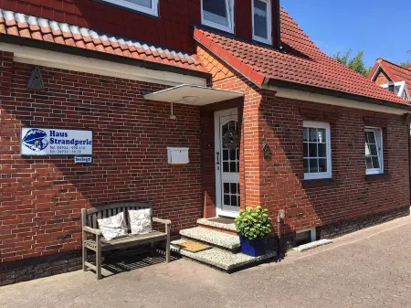 Holiday beach flea near the beach Отели в г. Норден