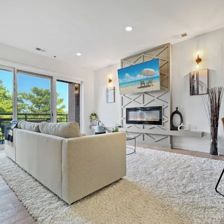 Luxury 2Bed w/ Amazing Views