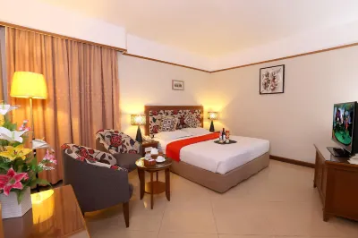 Hotel Maximillian Hotel dekat Ruko BALI