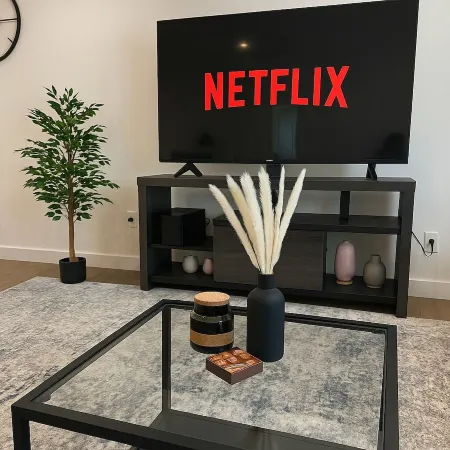 Chic 3BR/2BA Home in Encino Отели рядом с достопримечательностью «Национальный исторический парк Лос Энсинос»