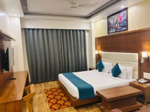 Hotel Divine Lakshmi Ganga