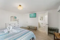 Spacious Living Area and Keyless Entry - Elegant Family Retreat Hotels in Laguna Beach