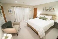 Charming Retreat with Fenced Yard & Garden Views Hotels in Littleton