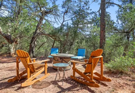 Spacious Deck and Game Room - Charming Mountain Hideaway