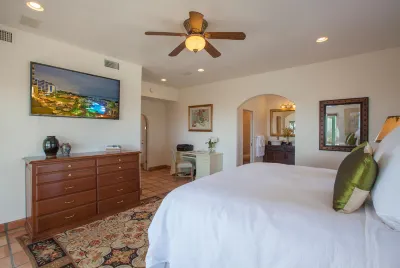 Stunning Views - Tranquil Retreat, Hot Tub, Outdoor Kitchen Hotels near Santa Barbara Landing