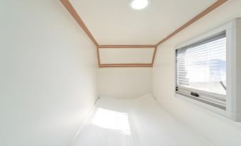 Yongin Everbay Caravan N Pension
