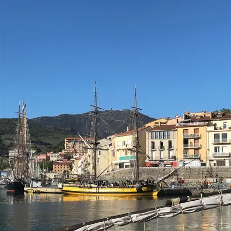 F3 NEW TOWN CENTER FISHING PORT VIEW Отели в г. Пор-Вандр