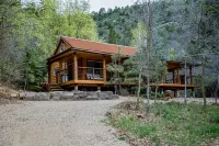 The Hideaway Concealed Cabin @ East Zion & Bryce Hotels in Kane County