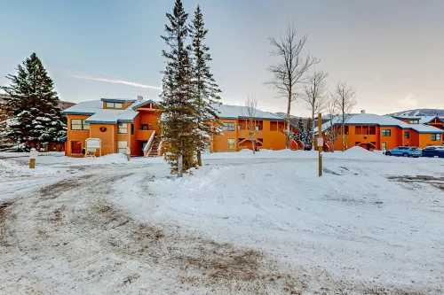 Trail Creek 53 Hotels in Killington