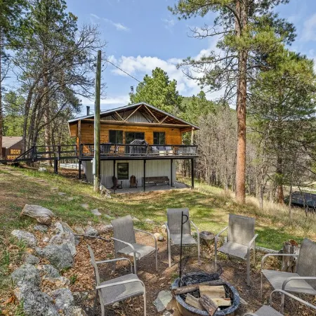 The Oak Grove Cabin
