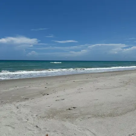 4-bedroom house in Melbourne Beach w/ heated pool and only steps to the beach