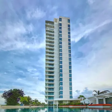 Mullet Bay Suites - Your Luxury Stay Awaits