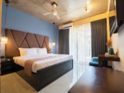 青檸機場中轉酒店 尼甘布酒店