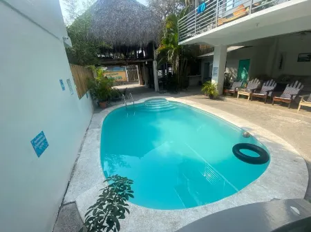 Vaquerosurflodge Отели рядом с достопримечательностью «Playa El Majahual»