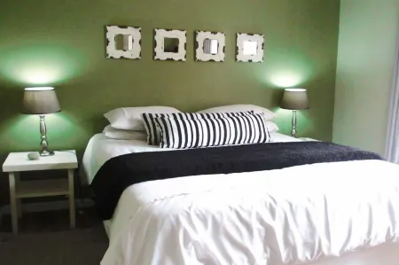 16 on Main Arniston Pet-Friendly