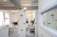 Santa Katerina Apartments & Studios