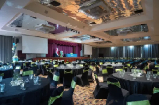 聖何塞巴塞羅飯店