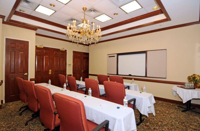 Hampton Inn Alexandria-Old Town/King Street photo 5