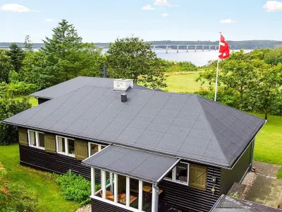 8 Person Holiday Home in Roslev-by Traum Hotels near Durup Kirke
