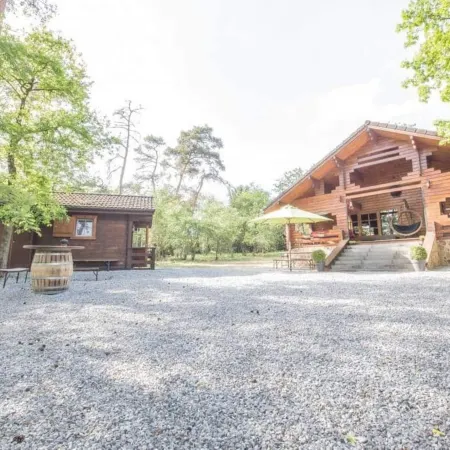 Charming Chalet in Durbuy Near Adventure Valley