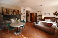 Villa la Lumia B&B Suites & Apartments